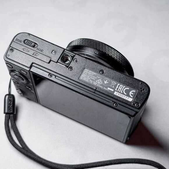 Sony RX100 VII 7 Cyber-shot - 1 Year Warranty, Mint with Box DSC-RX100 VII - Picture 12 of 14